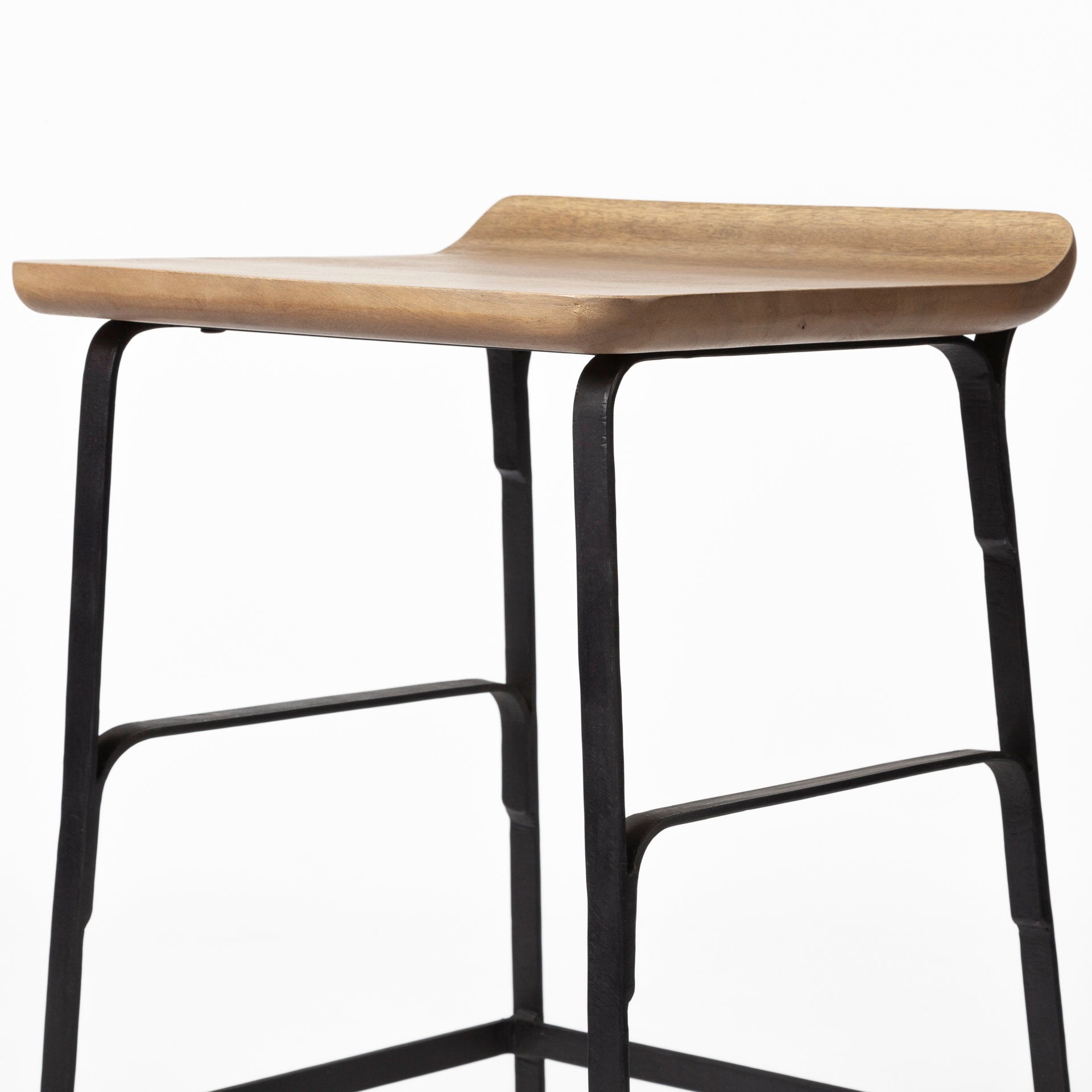 Conan Metal Seat Bar/Counter Stool