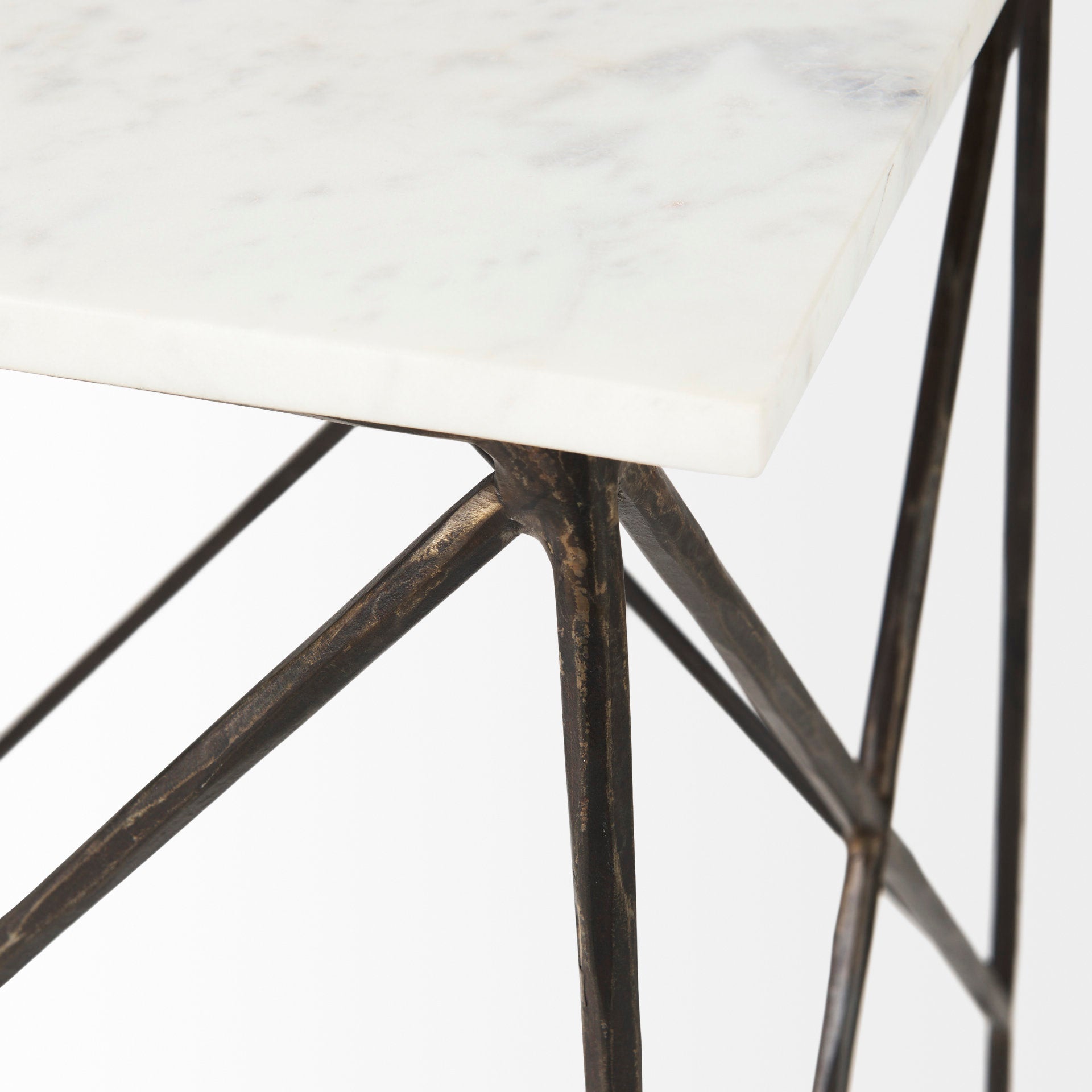 Lorlei End/Side Table Set of 2