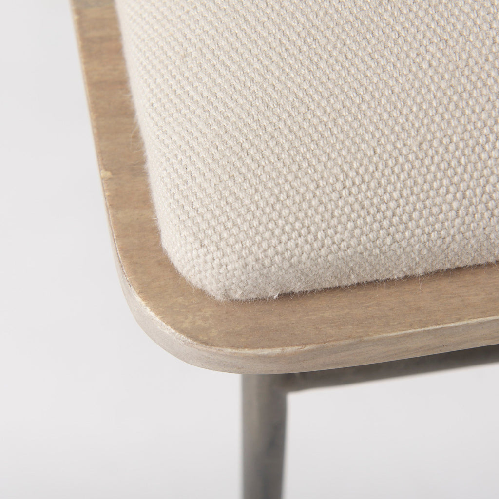 Camille Bench