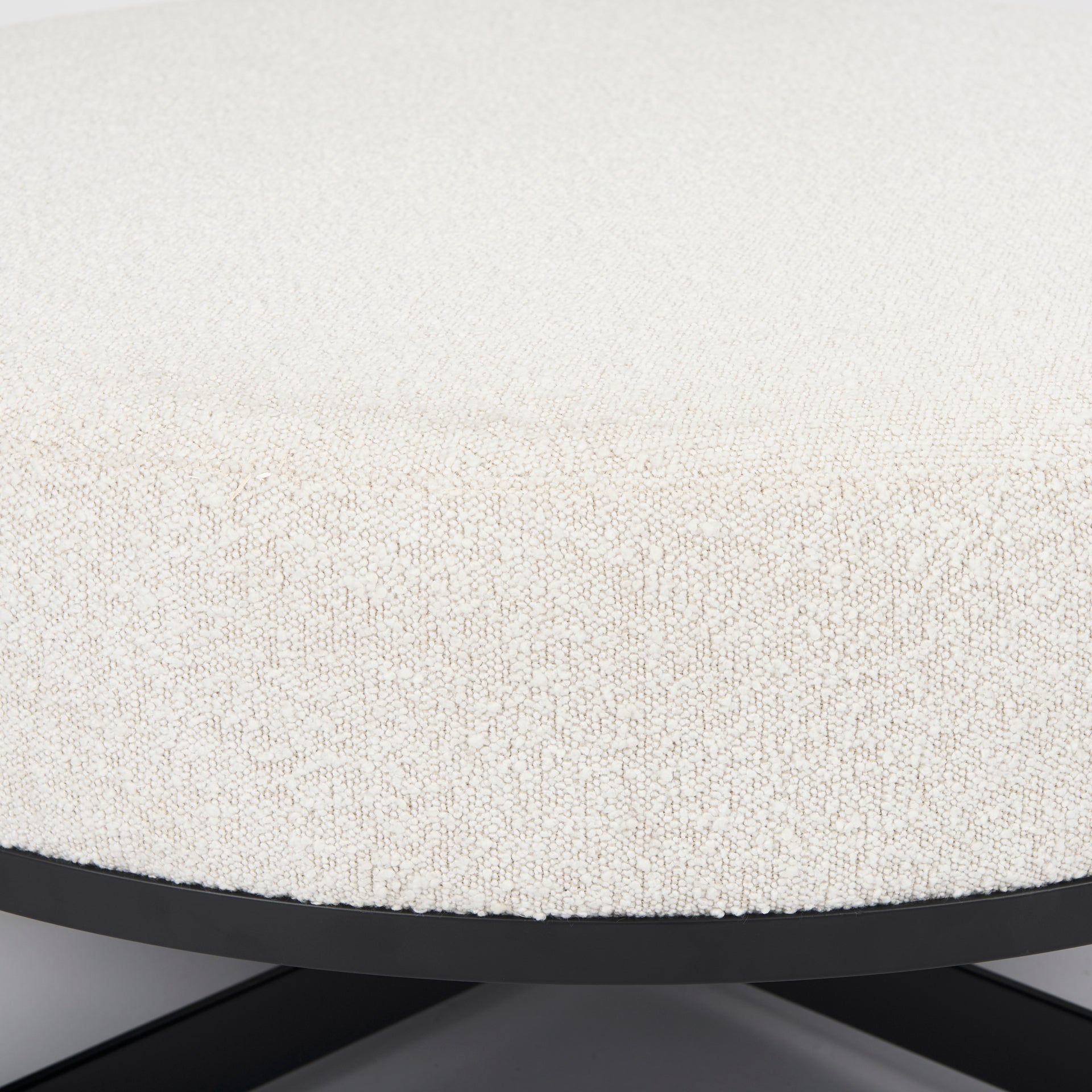 Amelia Ottoman