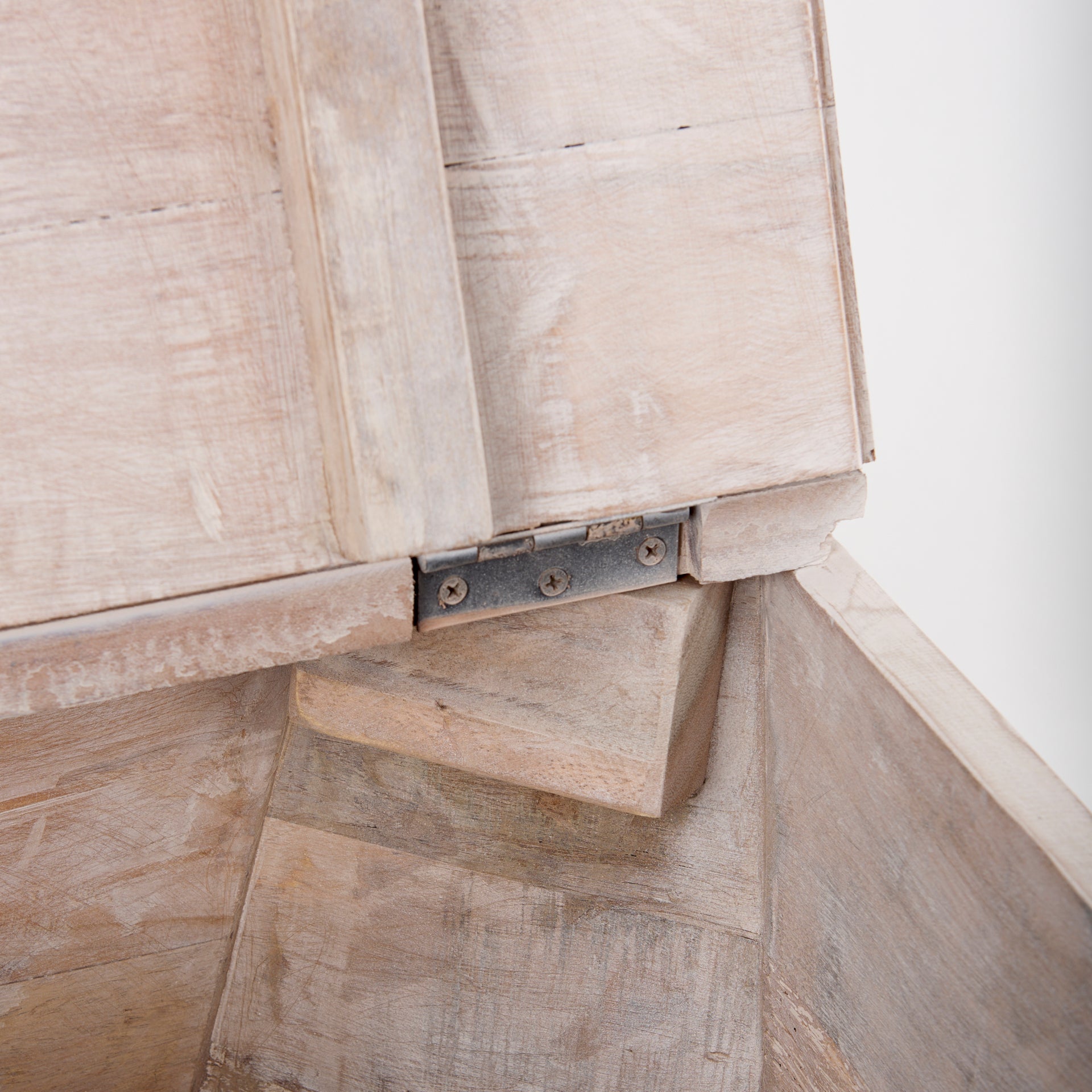 Esagono End/Side Table