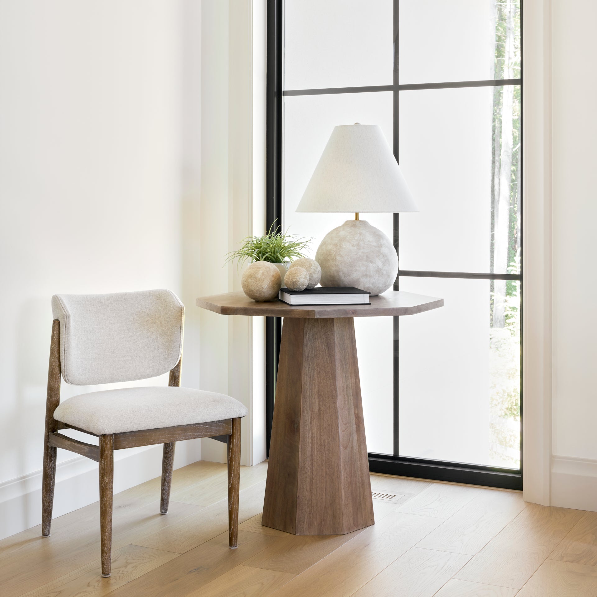 Mehdi Table Lamp