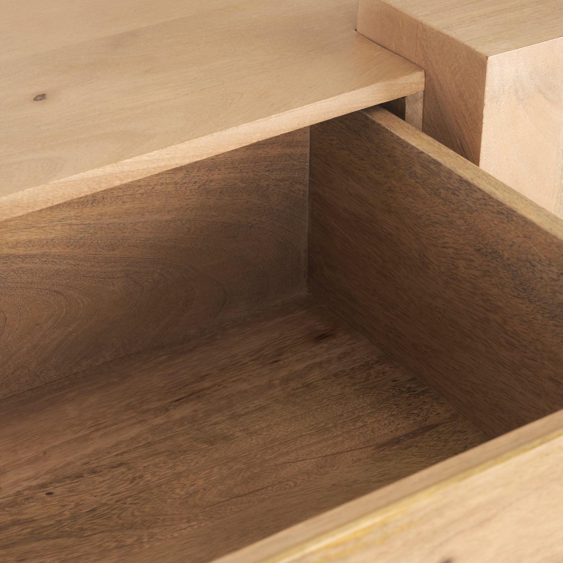 Beth Media Console