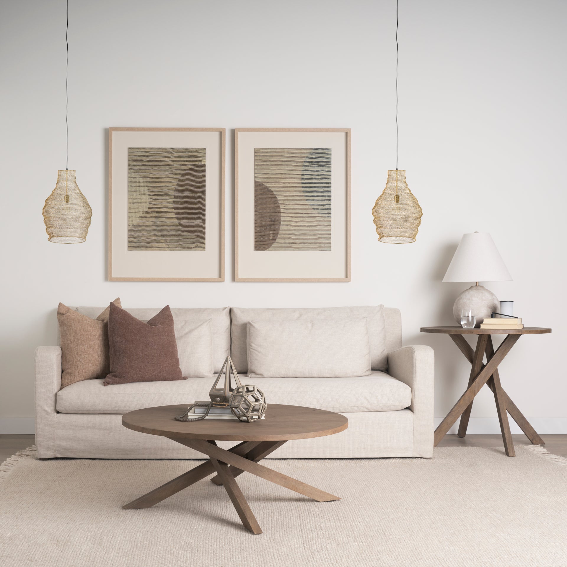 Halyco Pendant Light