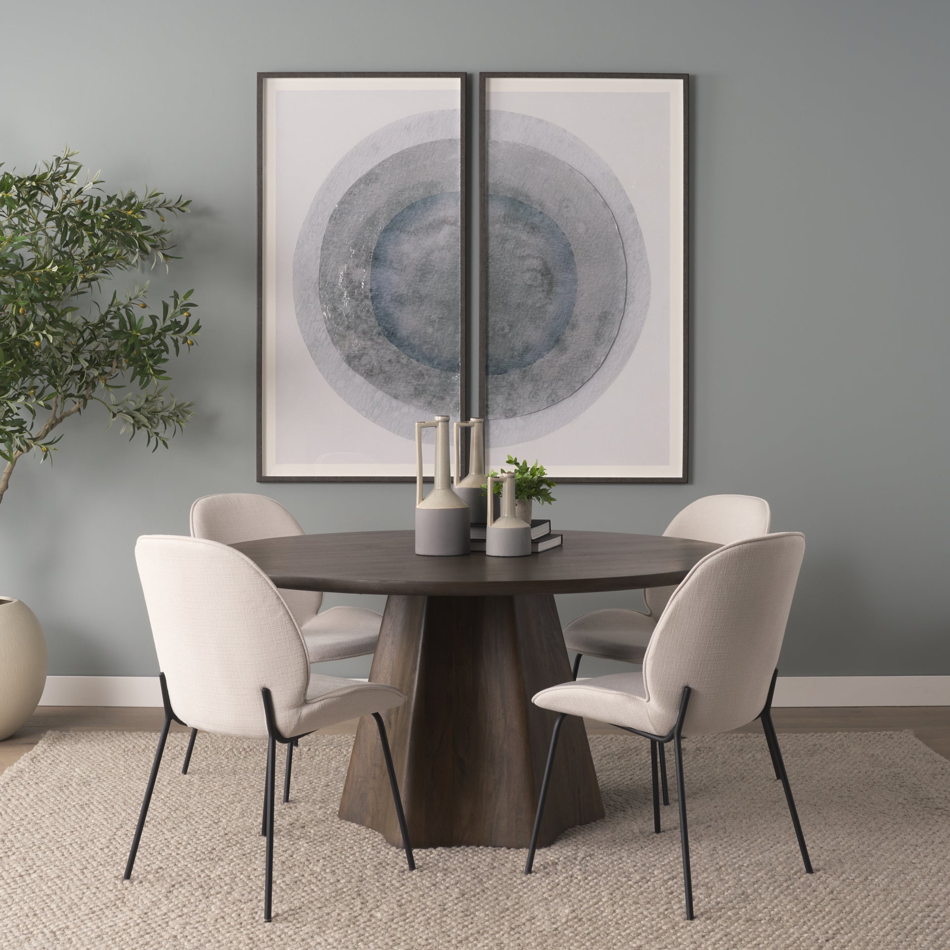 Jovani 60" Dining Table