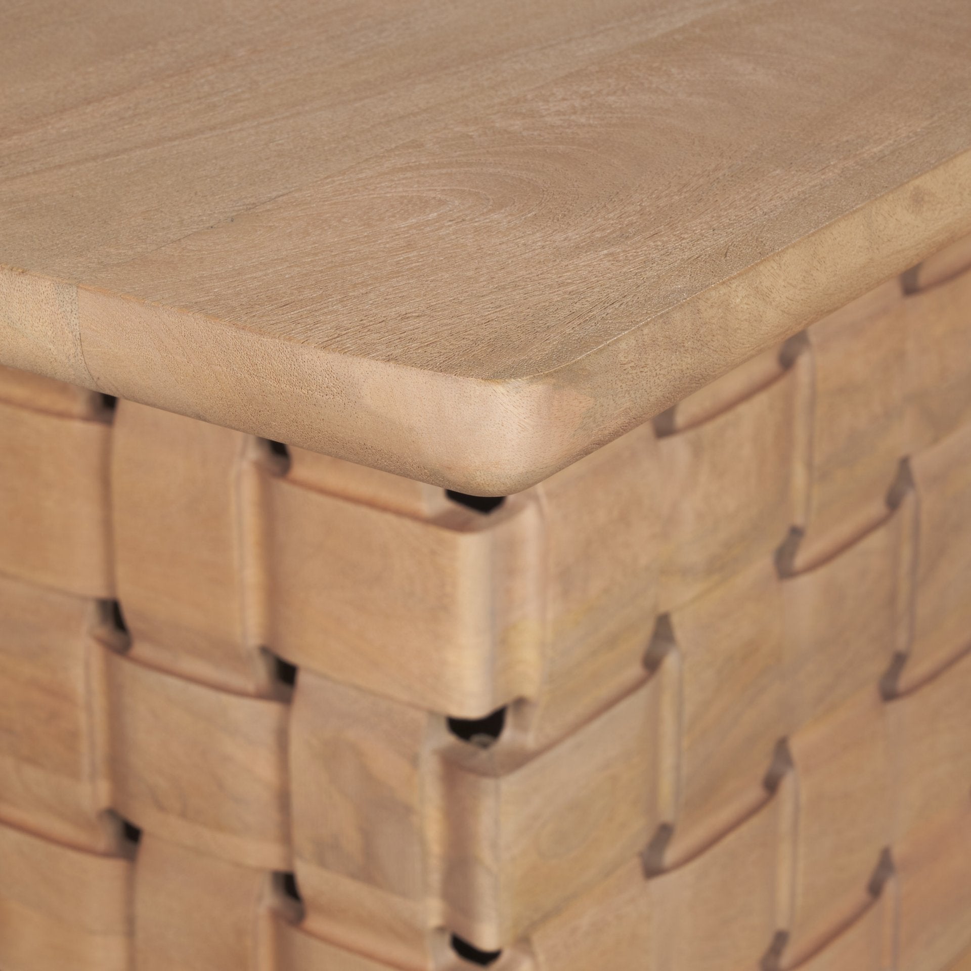 Trellyn 94" Rectangular Dining Table