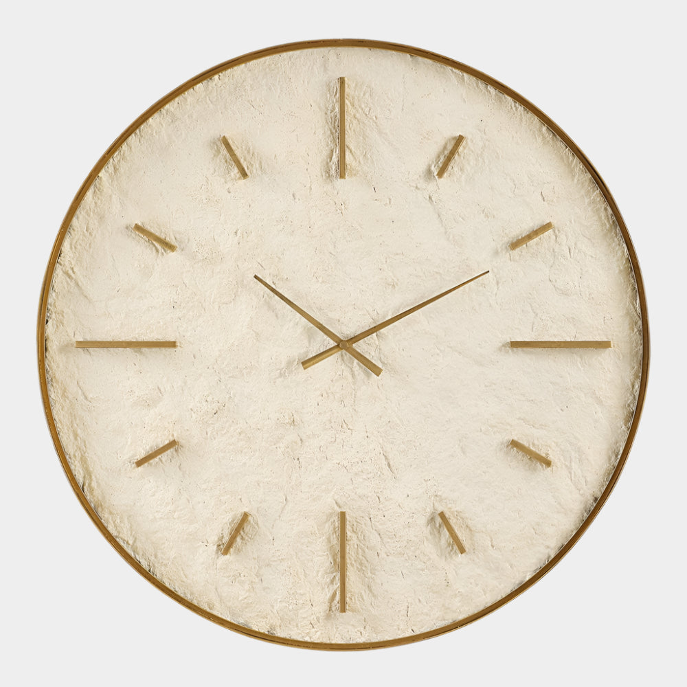Stone Serenity, Clock