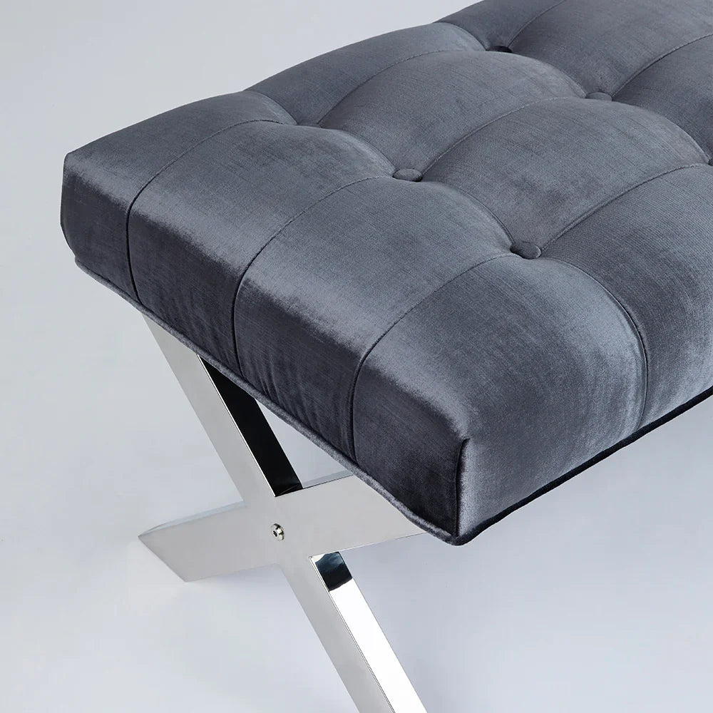 Lauren Bench
