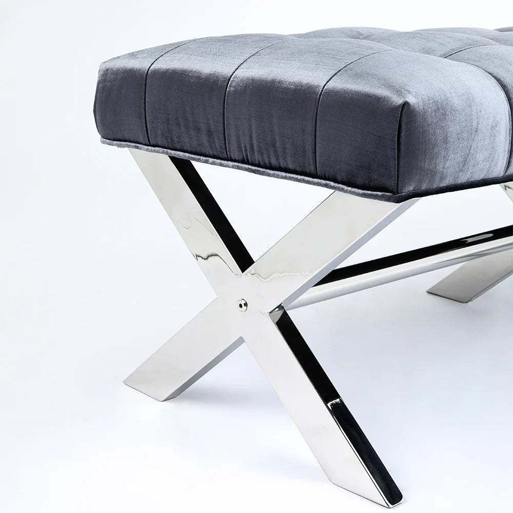 Lauren Bench