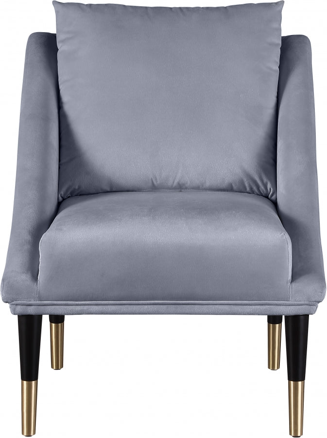 Elegante Velvet Upholstered Chair