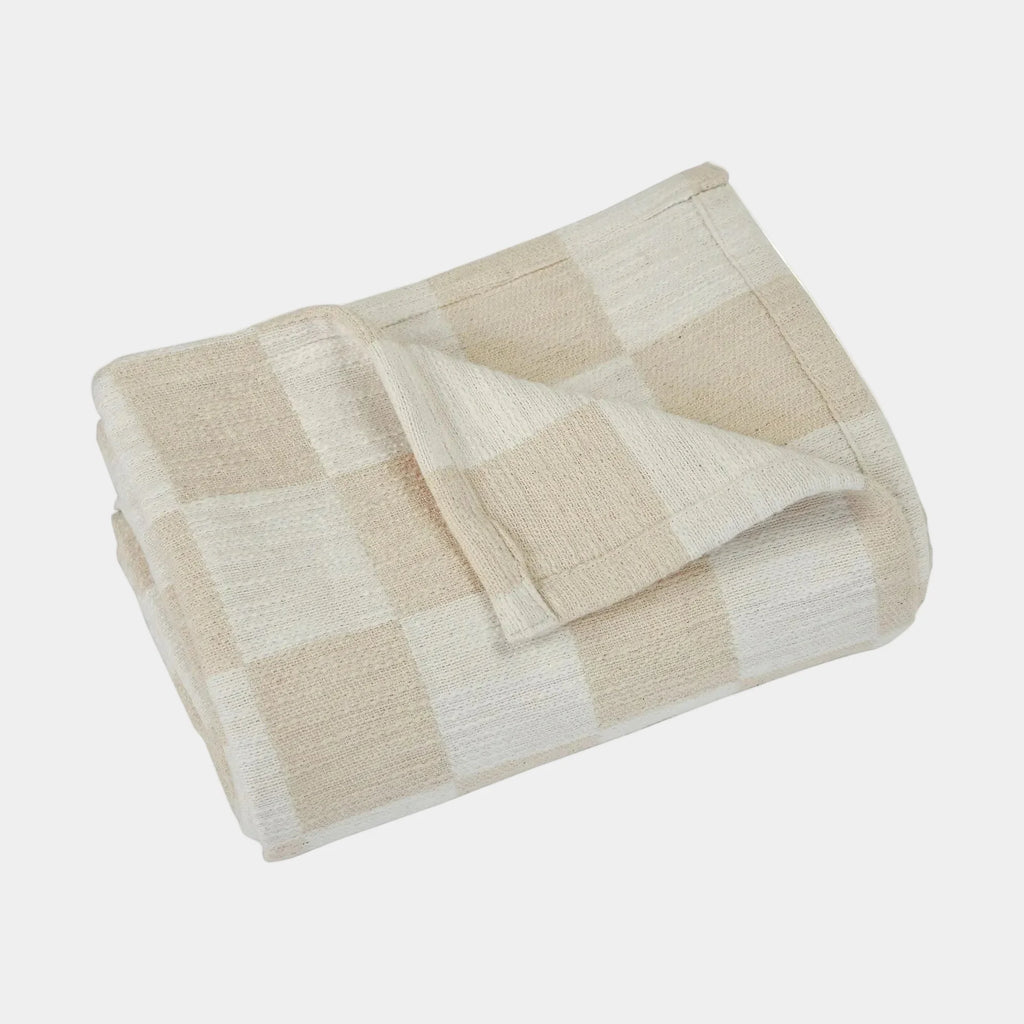 Grandi Throw