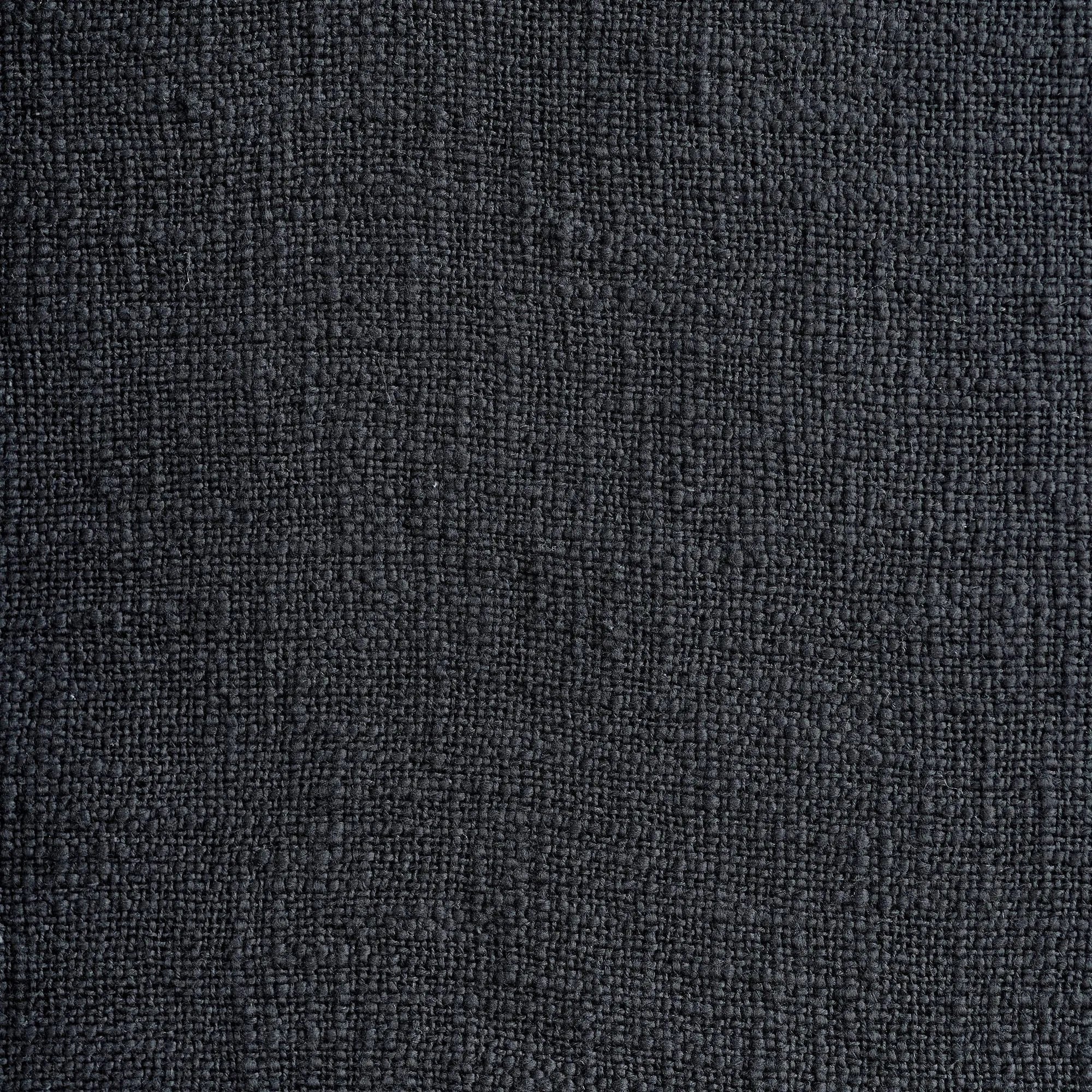 Carnelia Throw
