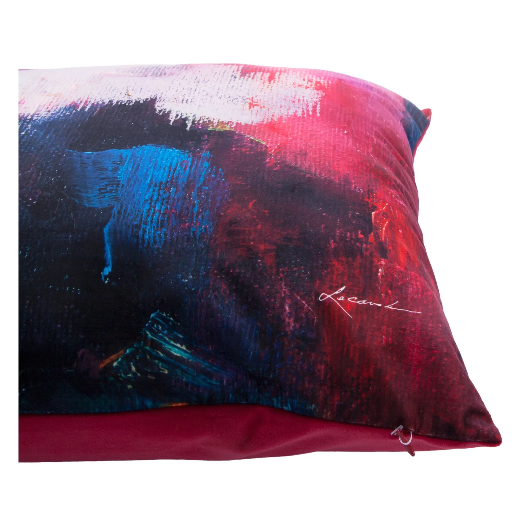 Levy Pillow