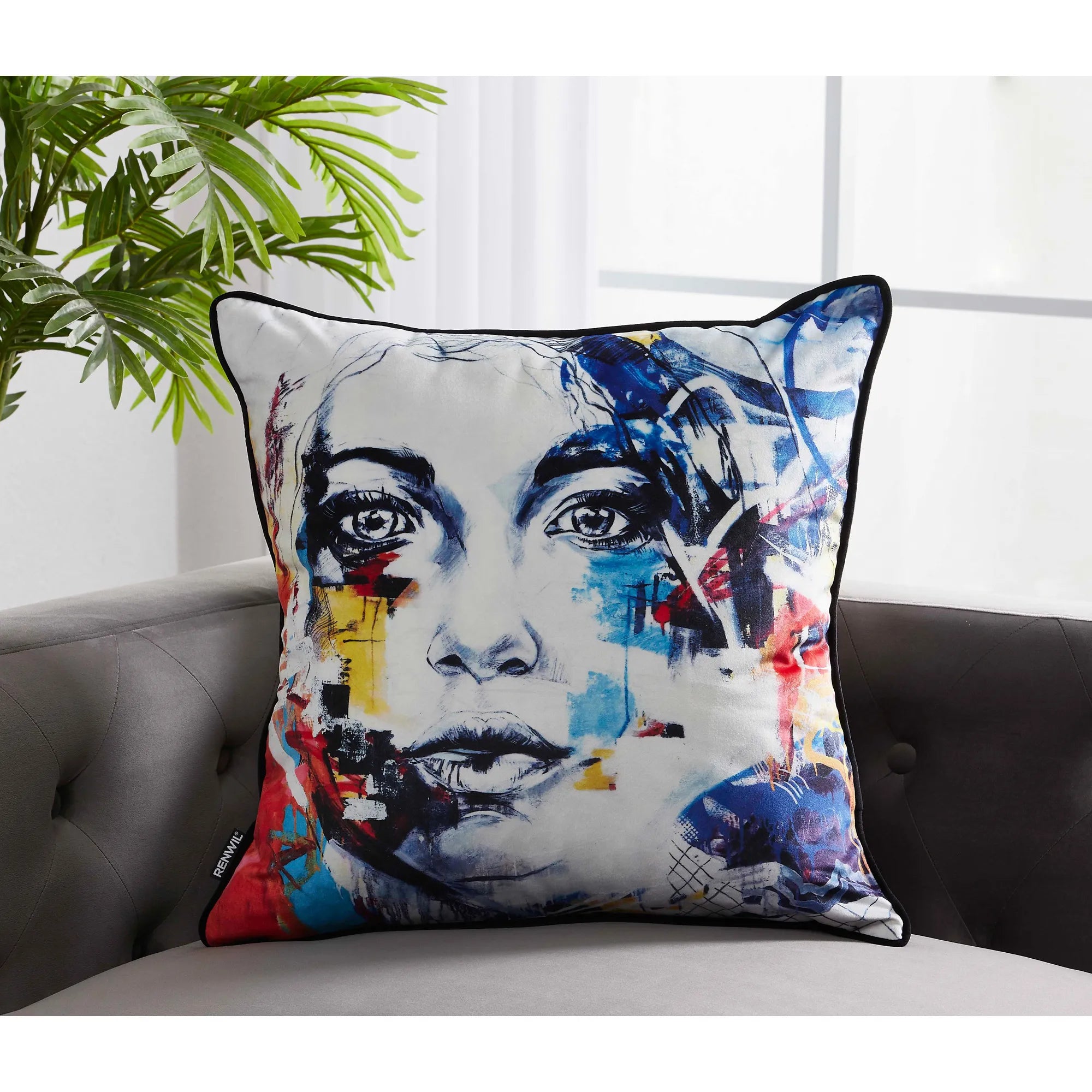 Tori Pillow