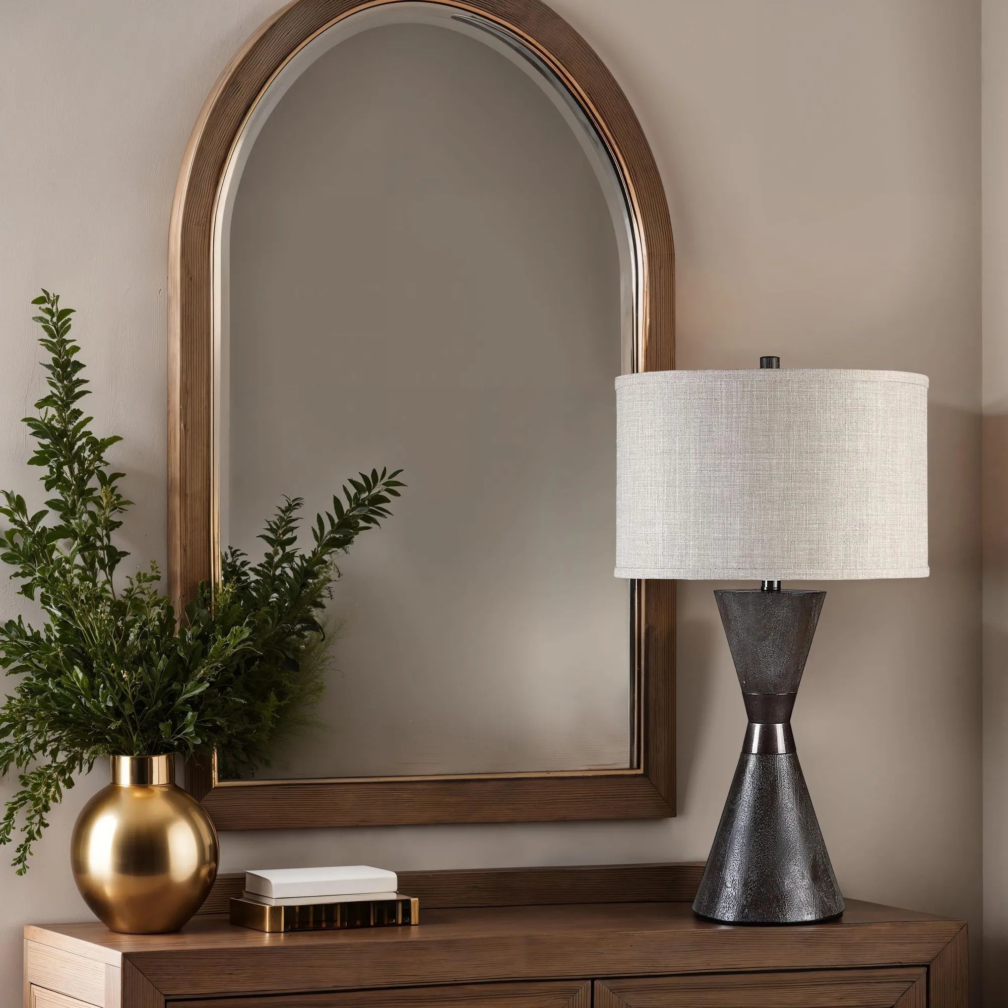 Vyara Table Lamp