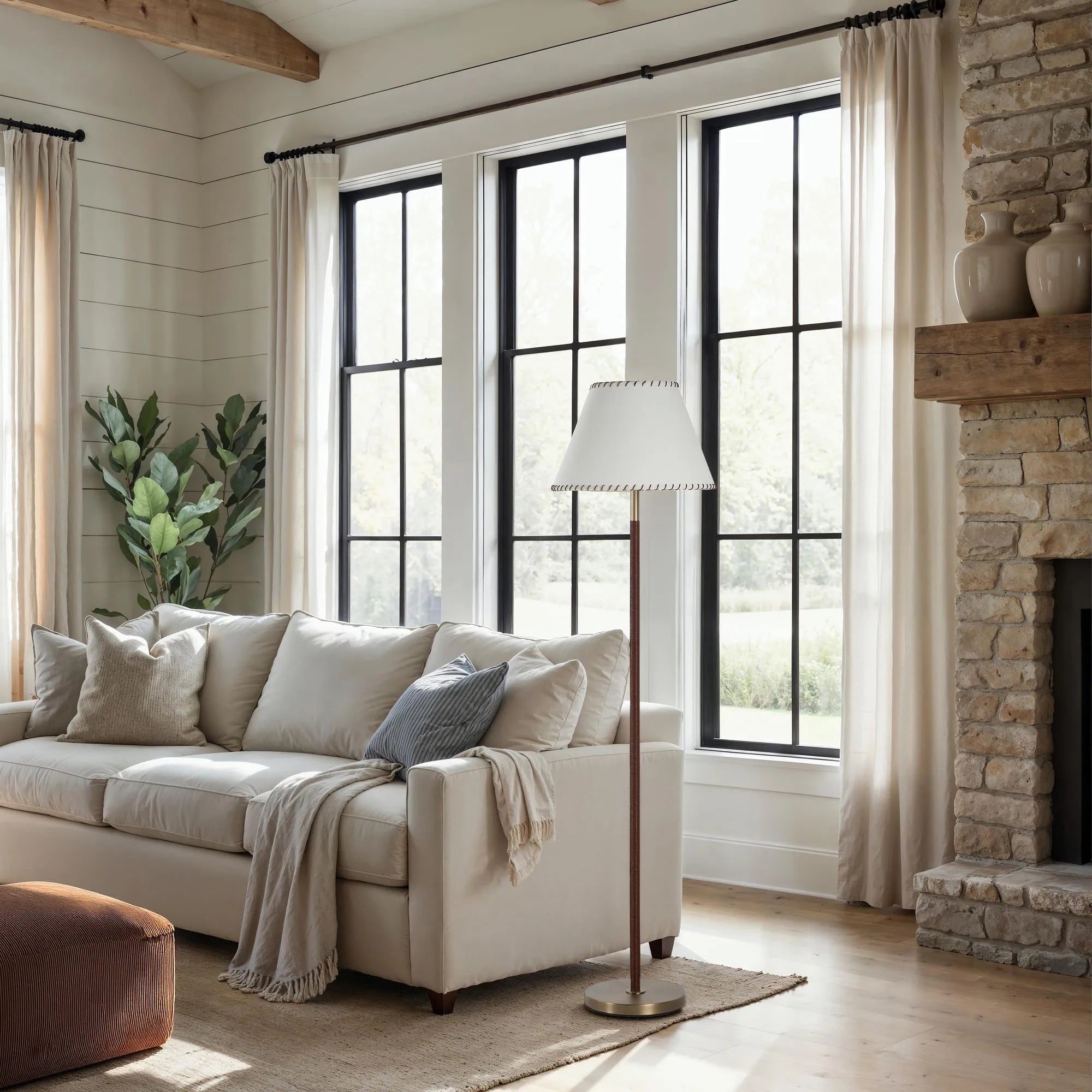 Elea Floor Lamp