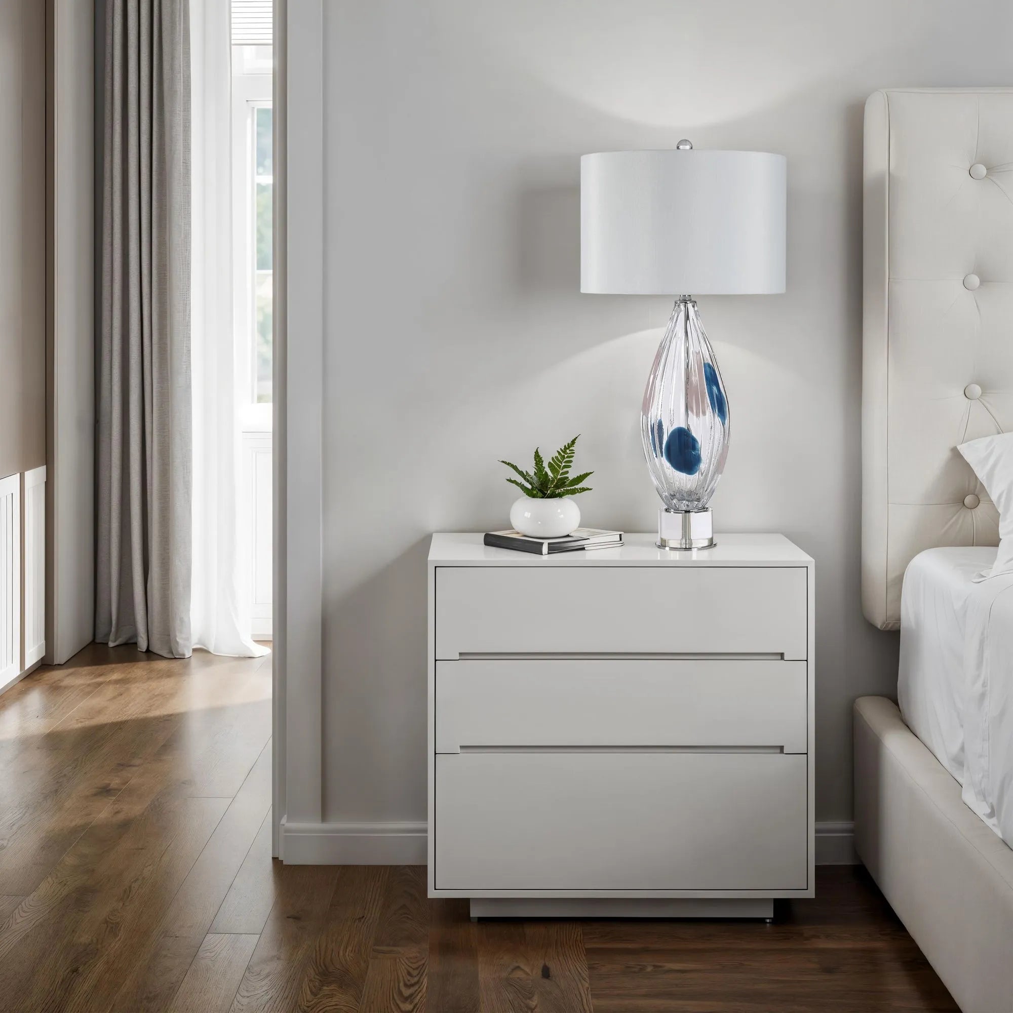 Luxor Table Lamp