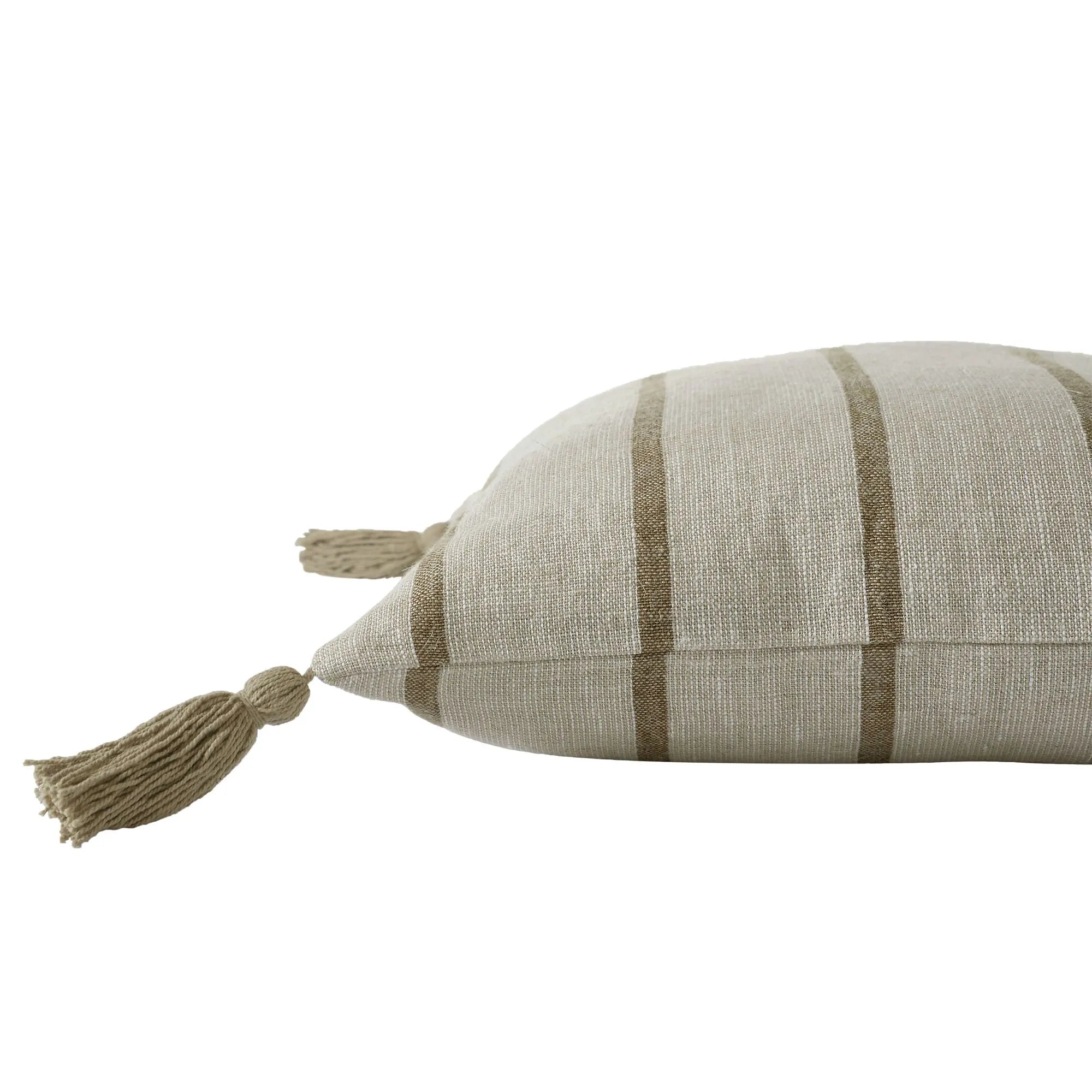 Truden Pillow