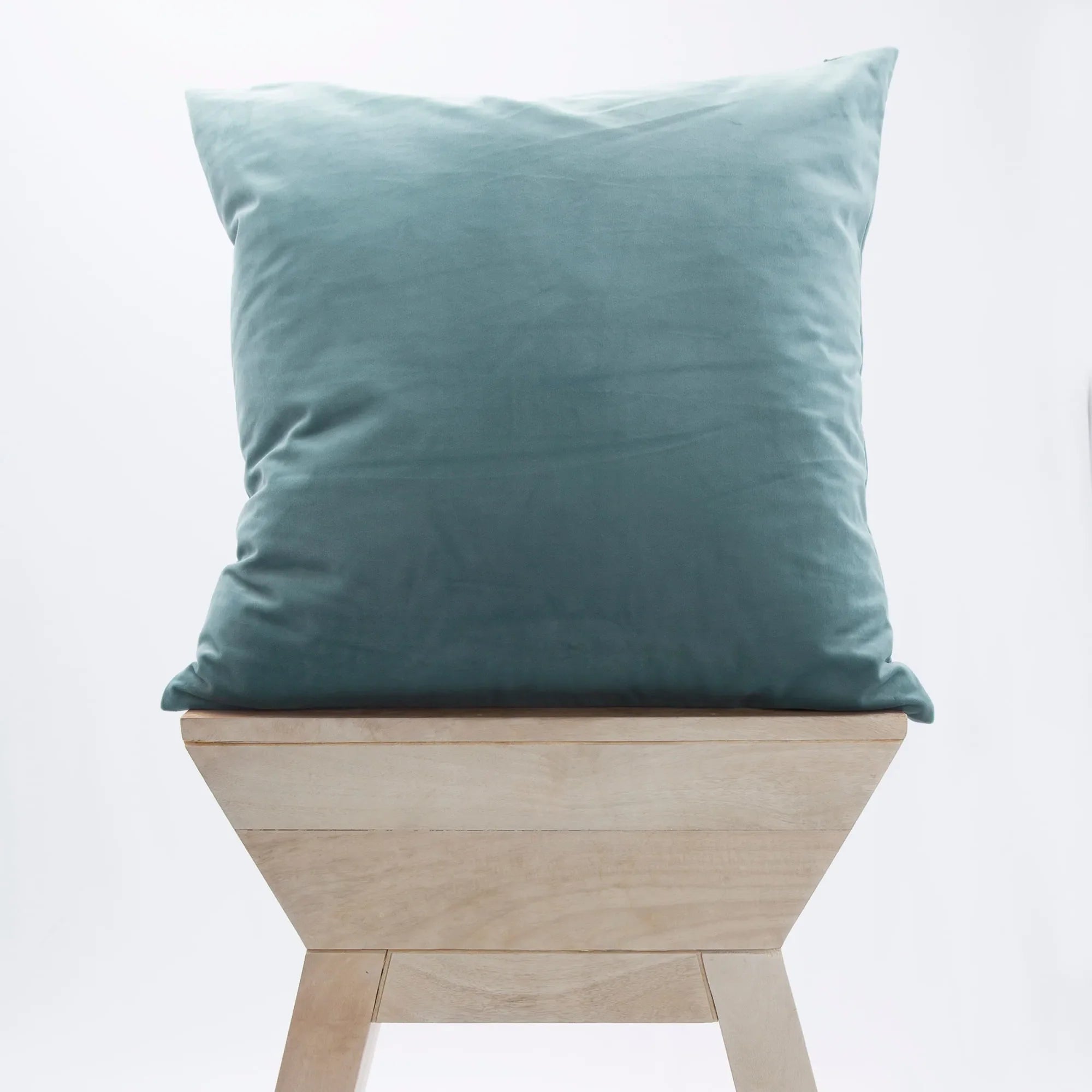 Warrington Pillow