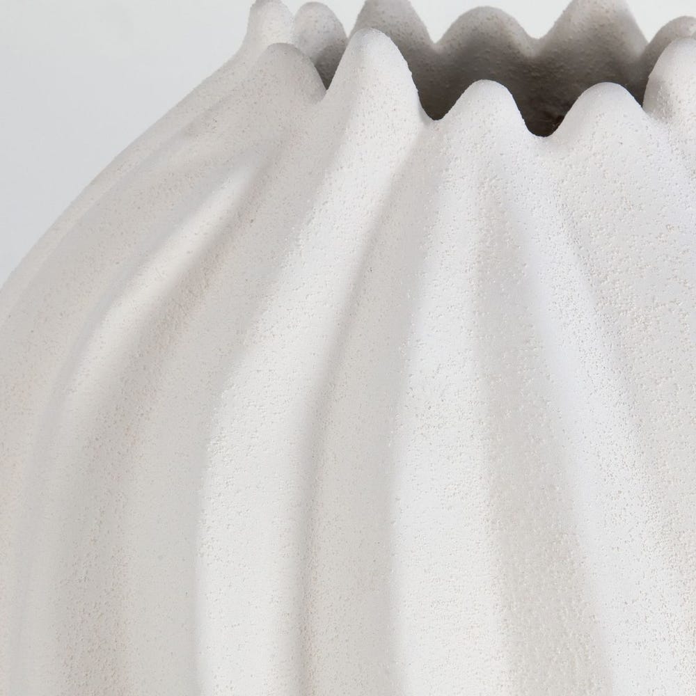 Merritt Outdoor Vase