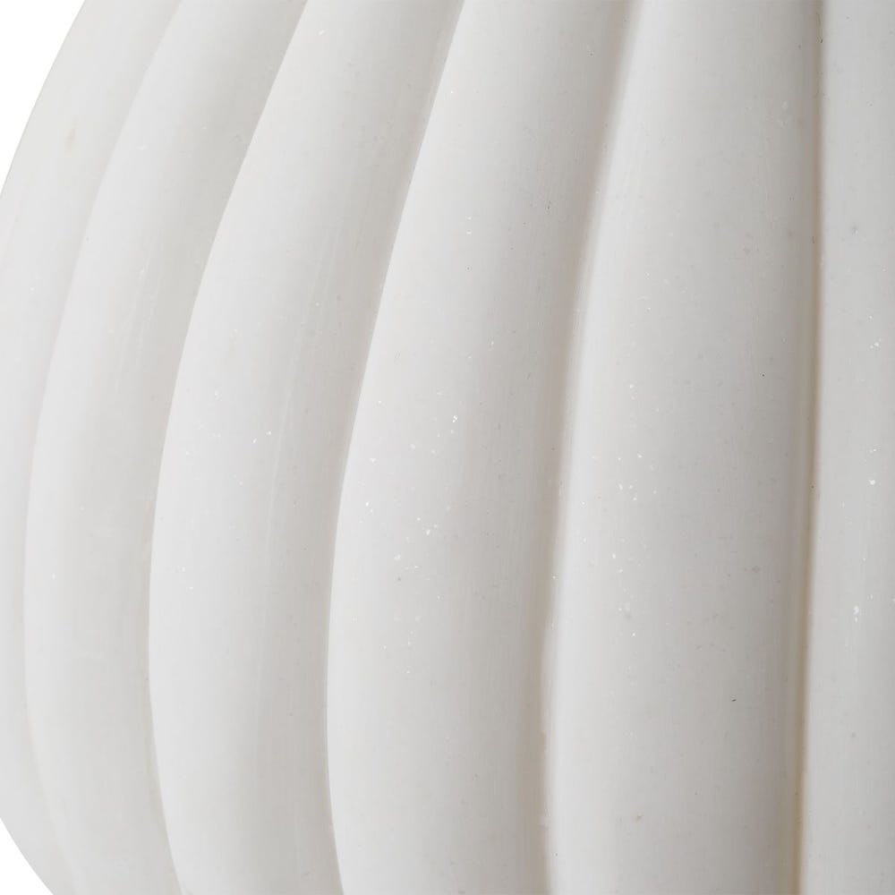 Lynna Table Lamp