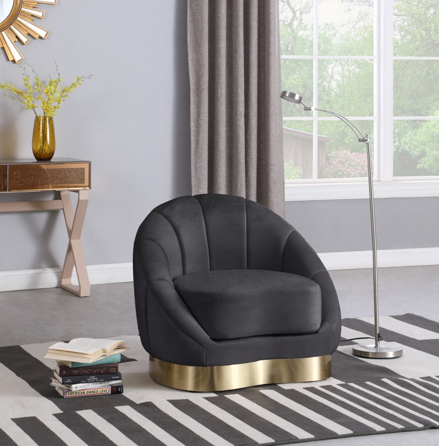 Shelly Velvet Upholstered Chair