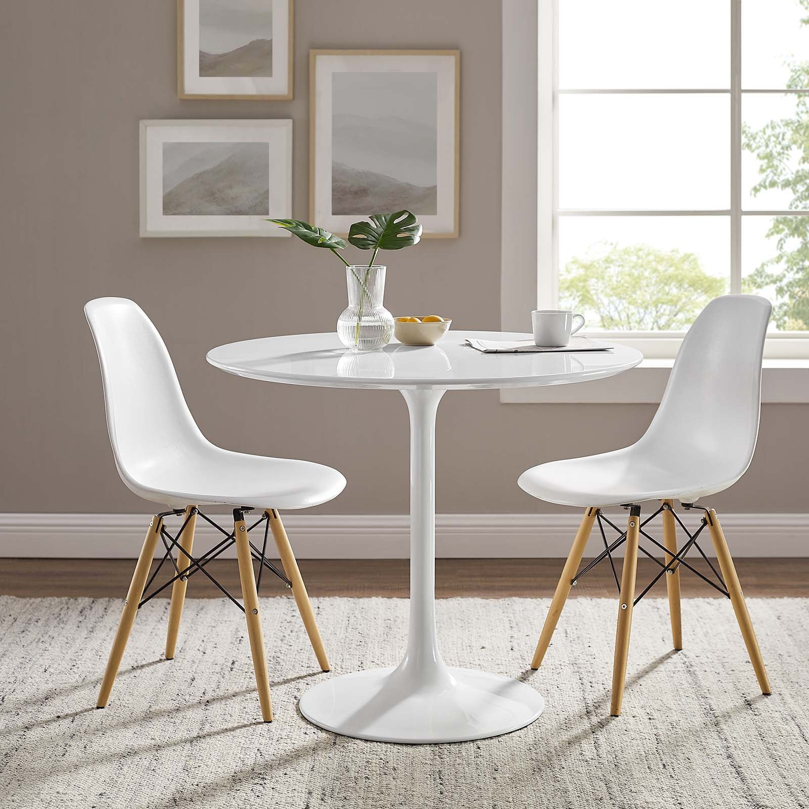 Tulip Table Round - Lacquer