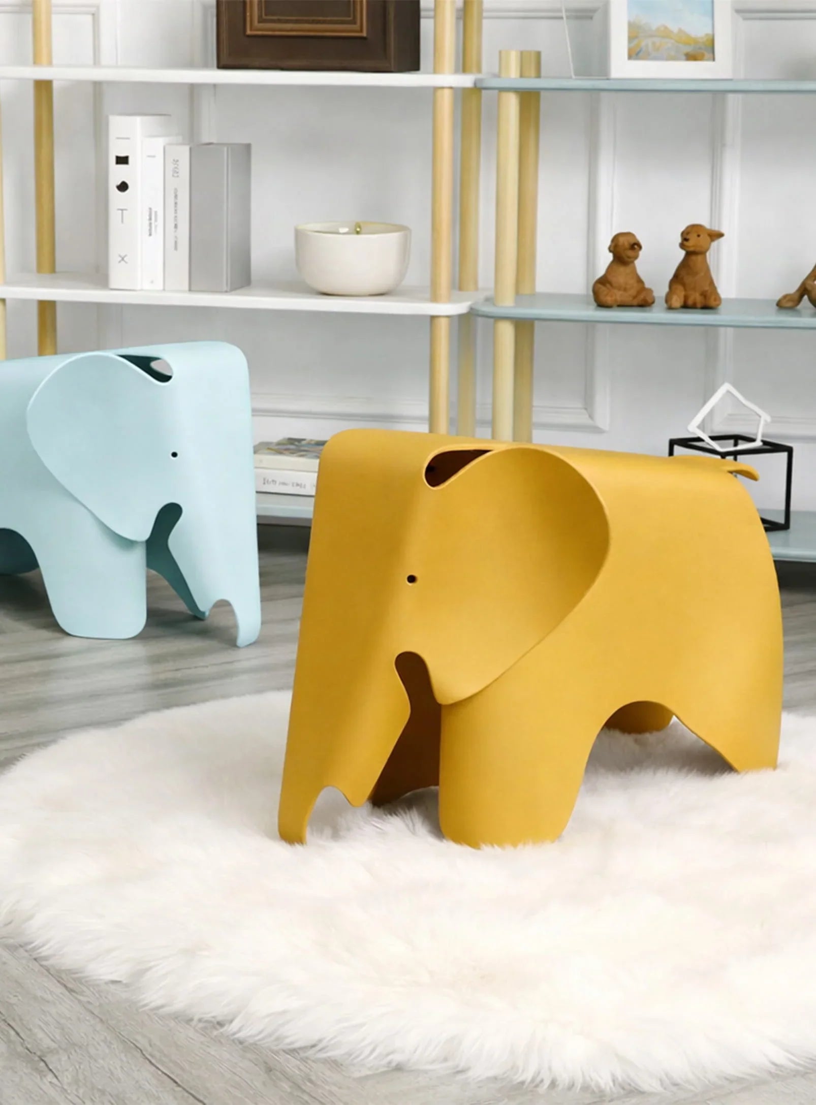 Eames Mini Elephant Chair (Reproduction)