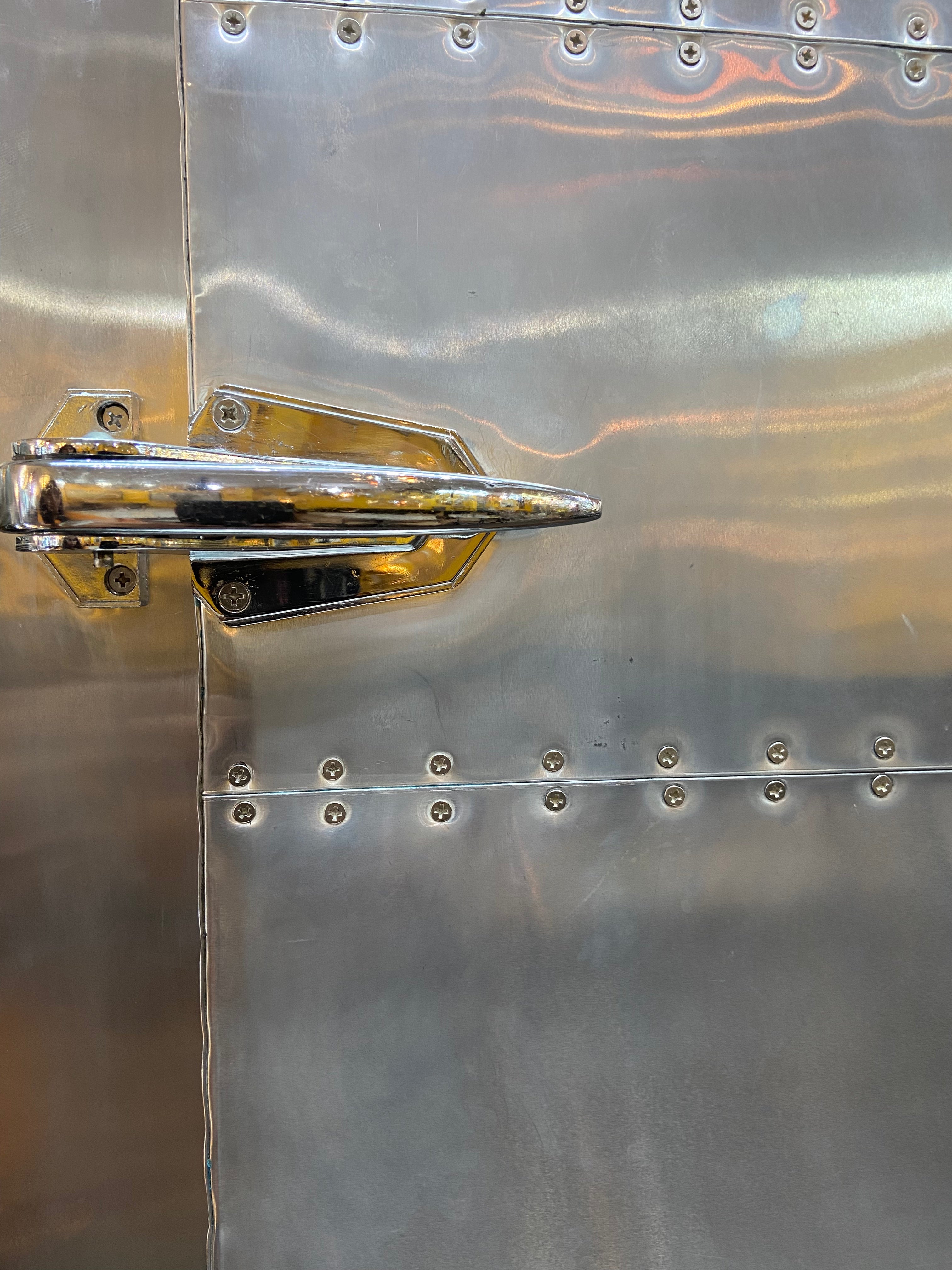 Aviator Storage "Fridge"