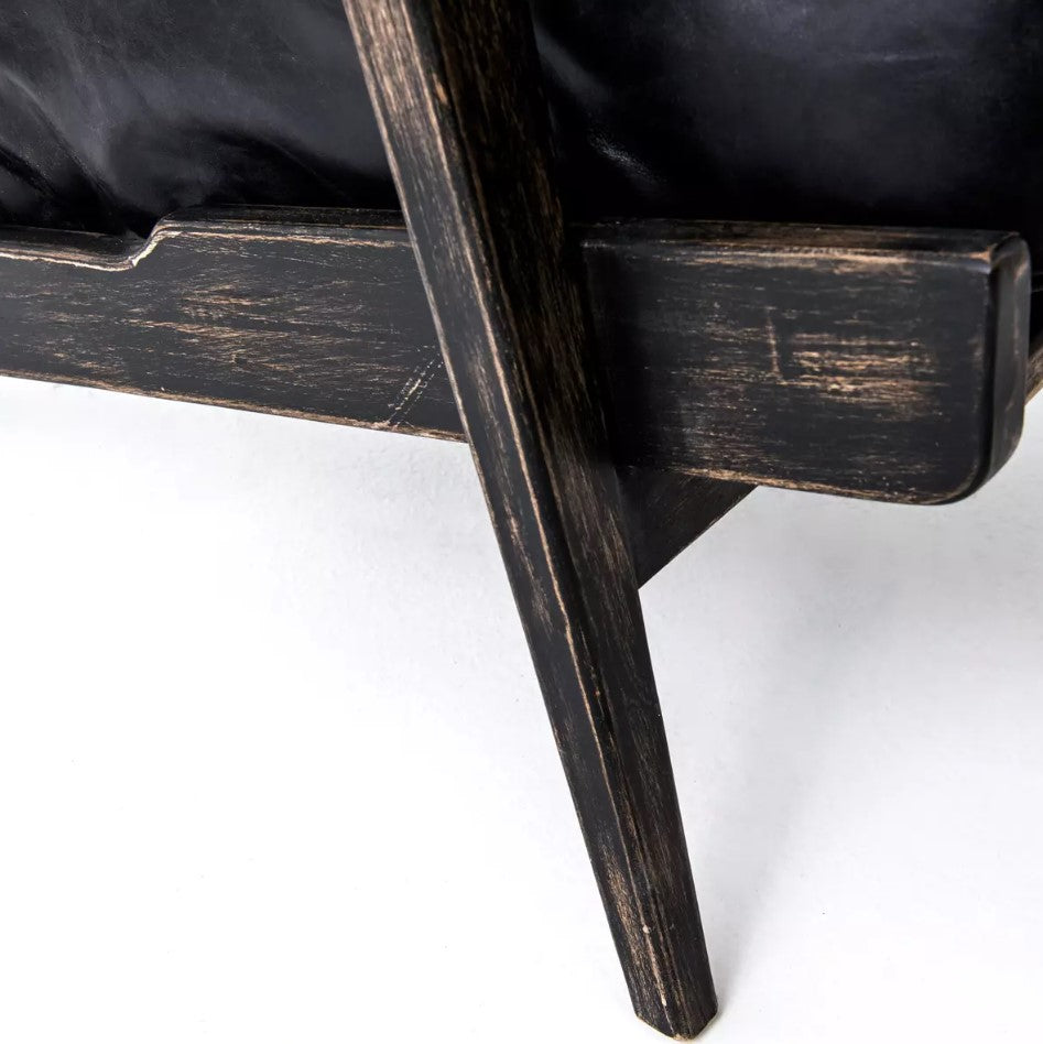 Faye Lounge Chair (Vegan Leather)