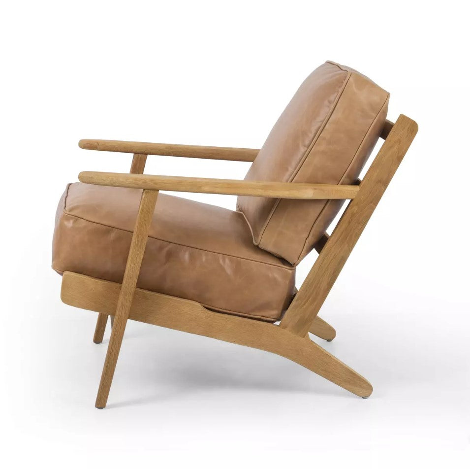 Faye Lounge Chair (Vegan Leather)