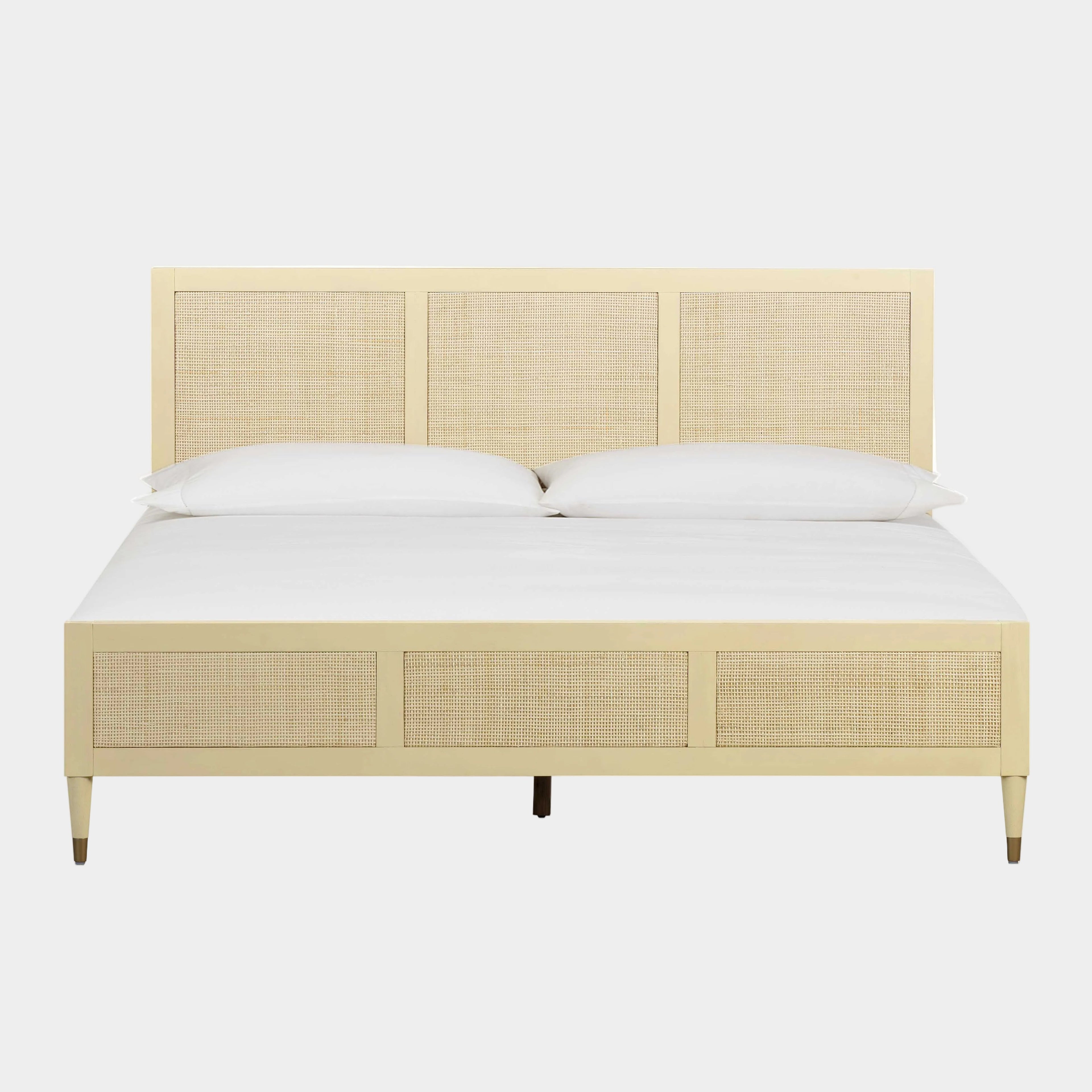 Sierra Wood & Rattan Bed