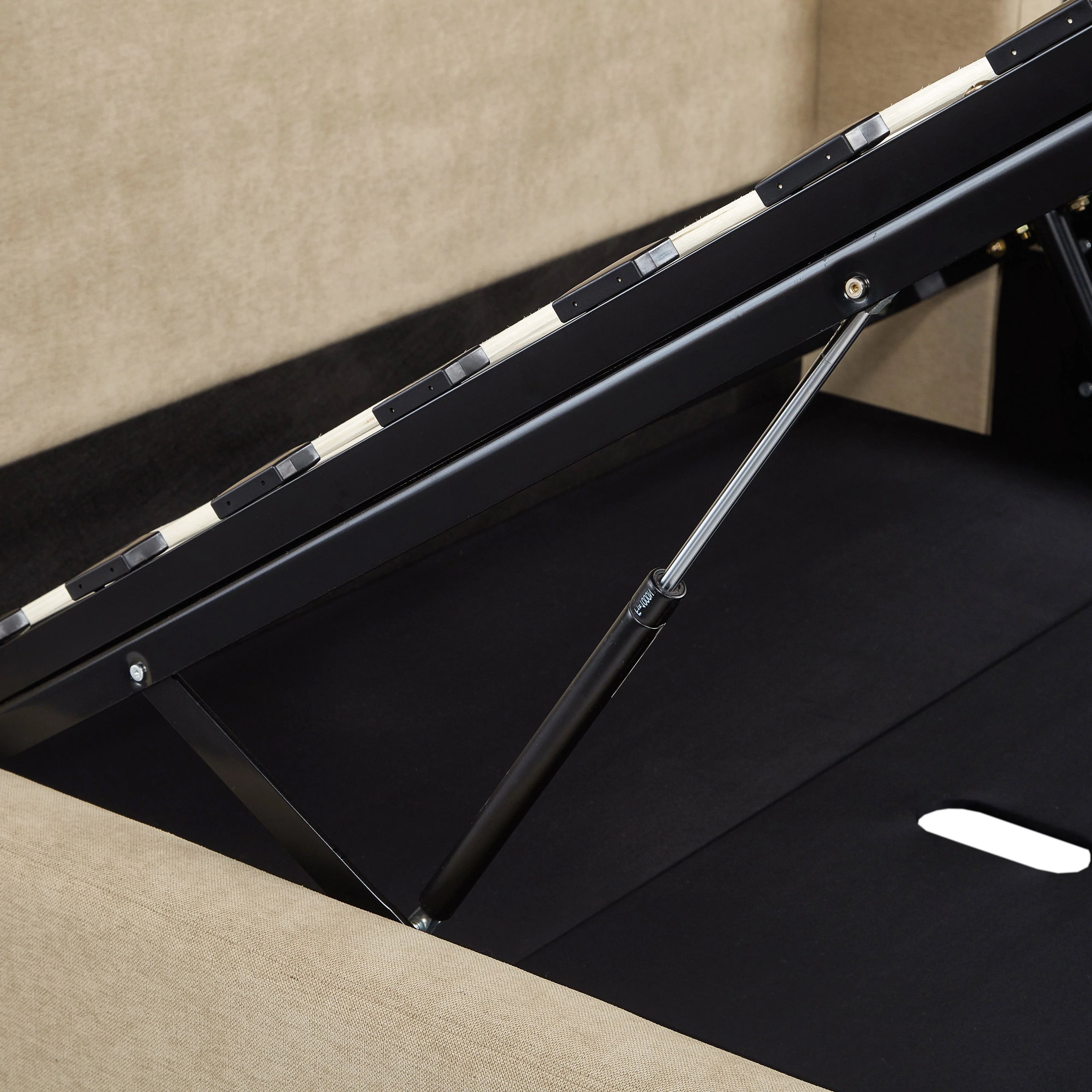 Harmony Performance Chenille Bed