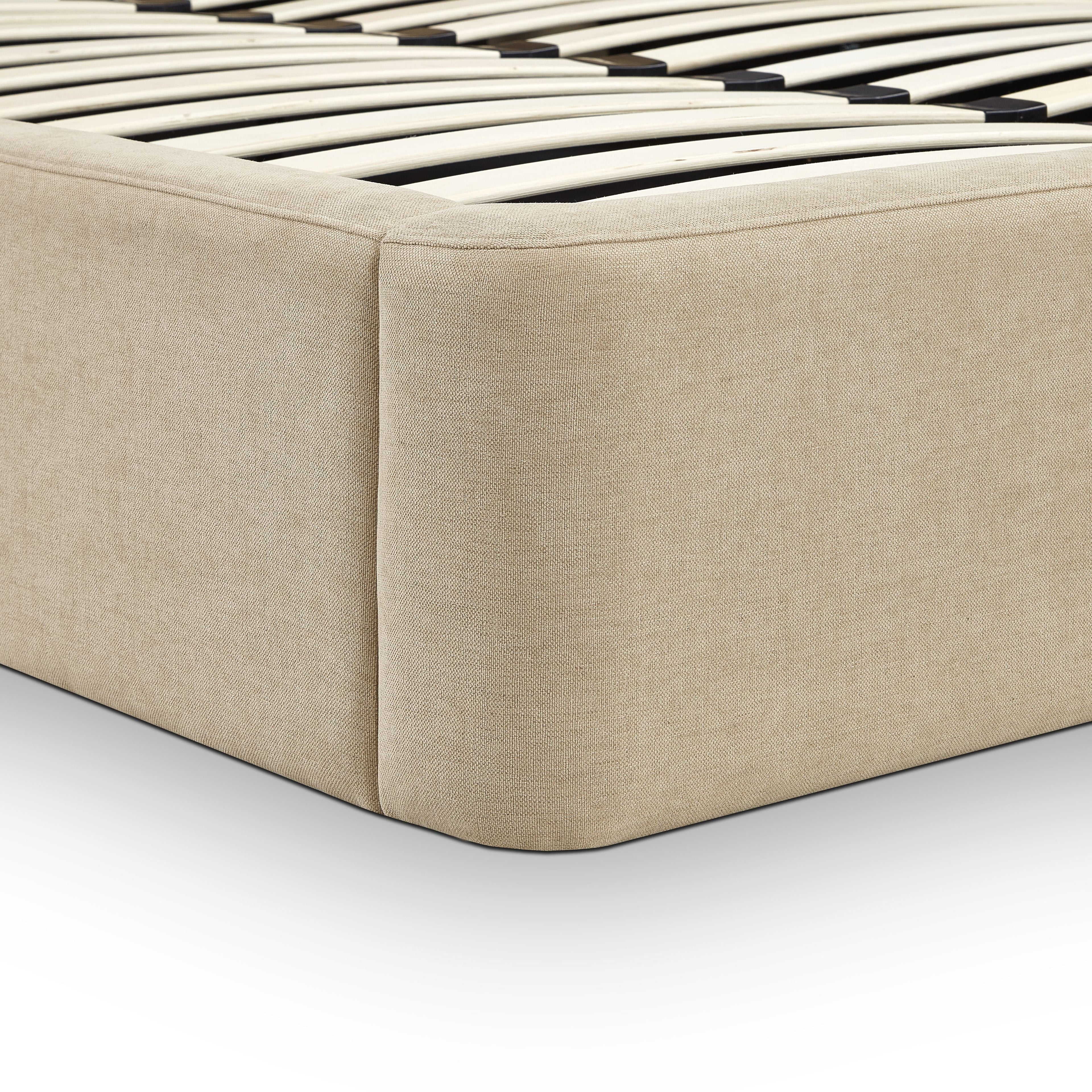 Harmony Performance Chenille Bed