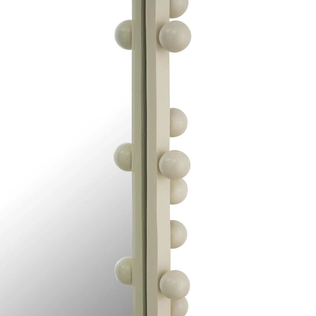 Bubbles Ivory Oval Wall Mirror (17"X31.5"-22.6"X42")