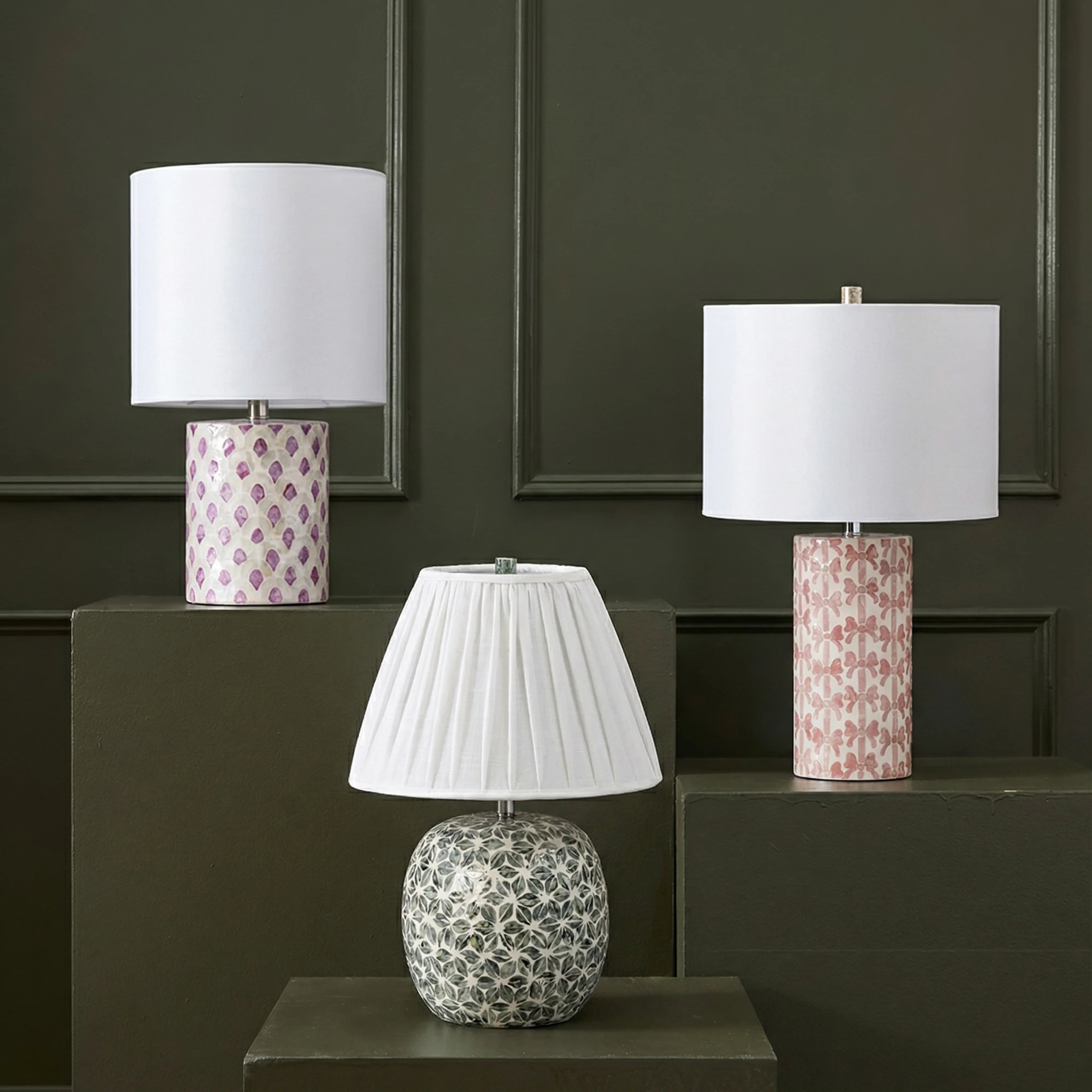 Yaya Green Capiz Shell Table Lamp