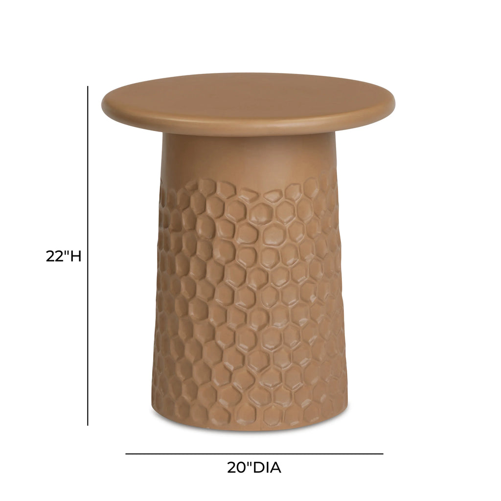 Hessa Indoor/Outdoor Concrete Chiseled Side Table