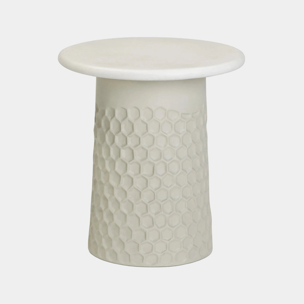 Hessa Indoor/Outdoor Concrete Chiseled Side Table