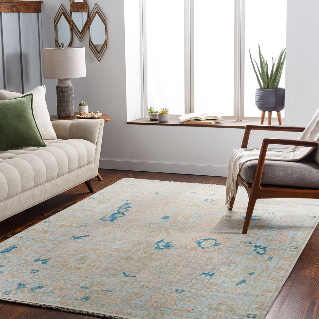 Ushak Handmade Rug