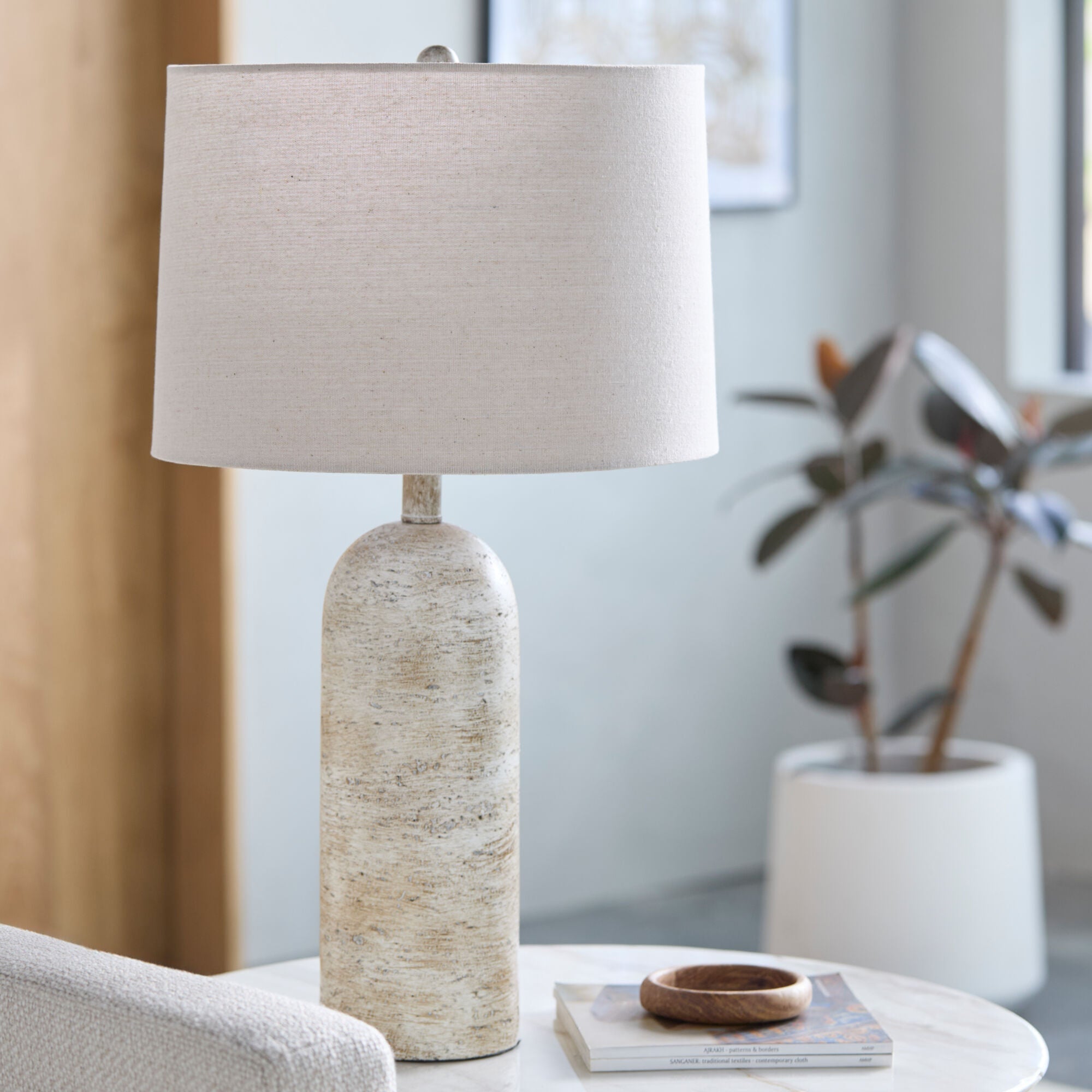 Valle Accent Table Lamp